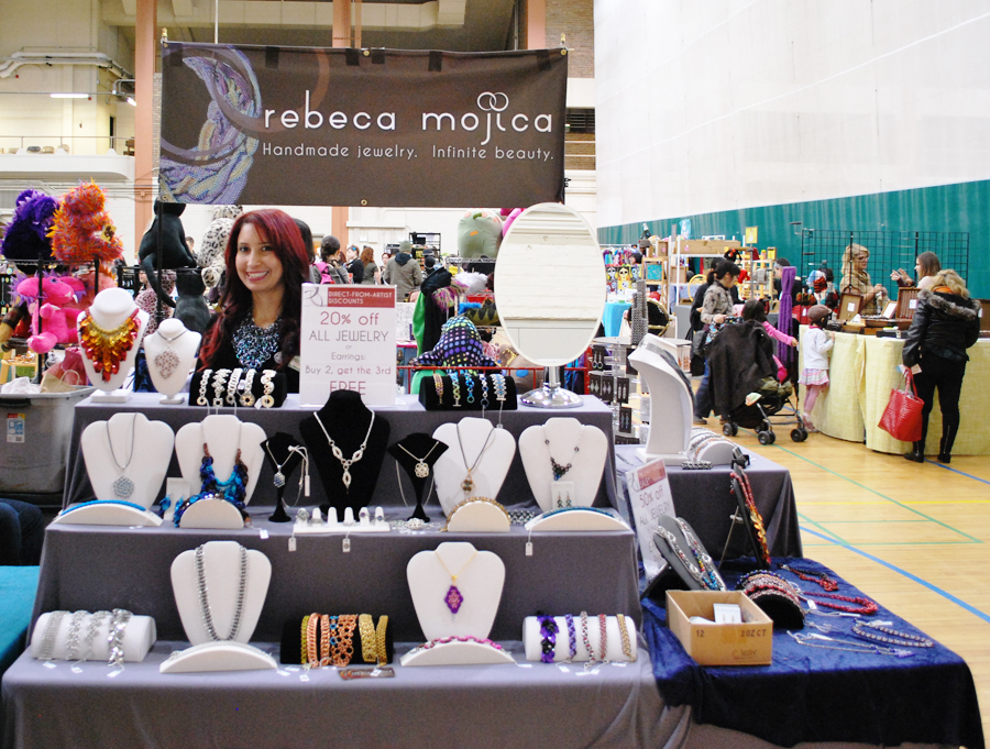 jewelry booth at indoor craft show
