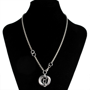 simple aluminum chainmaille necklace for beginners on black neckform