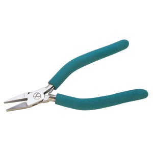 1 pair Wubbers Medium Flat Nose Pliers